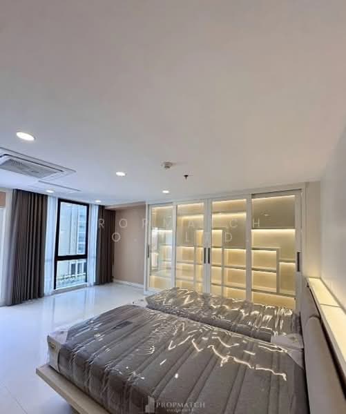 Lumpini Park View, Bangkok, Rama 4, Thung Maha Mek, Sathon, Bangkok, 3 Bedrooms, 276 sqm, Condo For Rent, by PROPMATCH CO., LTD., 500376152 - DDproperty.com