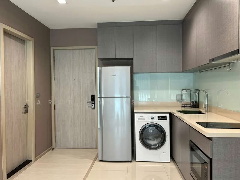 Rhythm Sukhumvit 36-38, Bangkok, 55 Soi Sukhumvit 36, Sukhumvit Road, Phra Kanong, Khlong Toei, Bangkok, 1 Bedroom, 60 sqm, Condo For Rent, by Tarit Chinsomboon, 500376161 - DDproperty.com