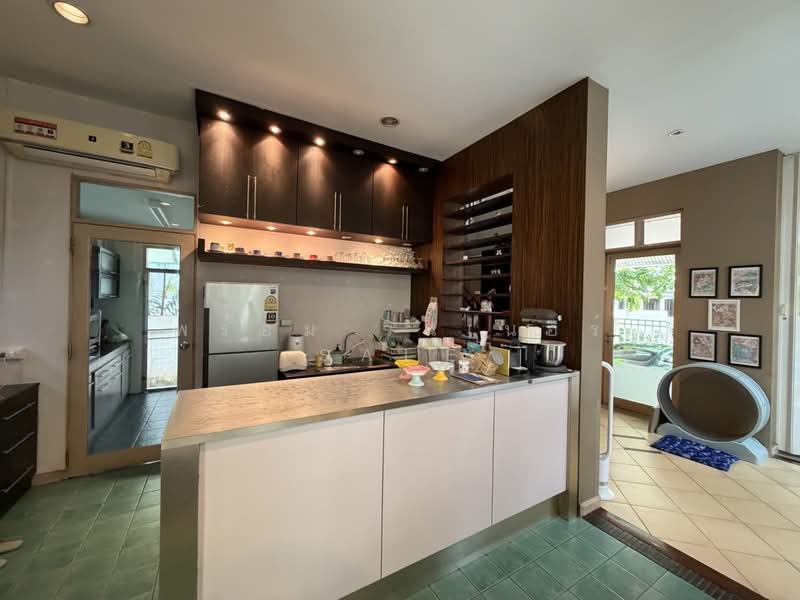 Pornpailin Sukhumvit 101/1, Bangkok, Bang Chak, Phra Khanong, Bangkok, 3 Bedrooms, 278 sqm, Single Detached House For Sale, by พร้อม วินเนอร์ sale, 500376163 - DDproperty.com