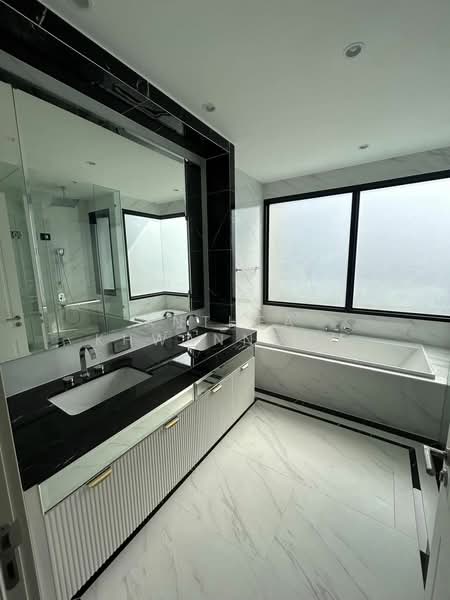 CINQ ROYAL Krungthep Kreetha, Bangkok, Pracharuamjai Road, Saphan Sung, Bangkok, 5 Bedrooms, 705 sqm, Single Detached House For Sale, by Anthea Khwanngam, 500376220 - DDproperty.com