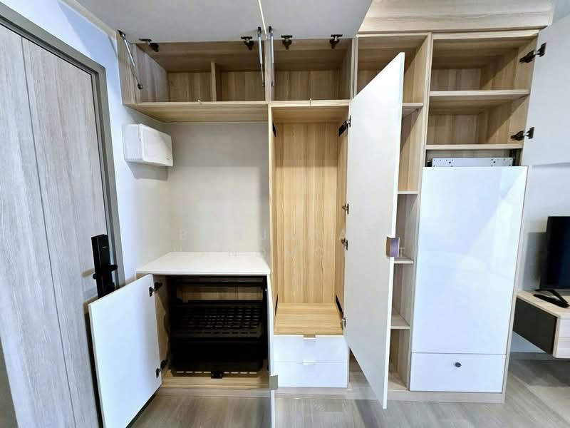 Aspire Onnut Station, Bangkok, Sukhumvit Road, Phra Kanong, Khlong Toei, Bangkok, 1 Bedroom, 31 sqm, Condo For Rent, by Banjarat Thanomchat, 500376294 - DDproperty.com