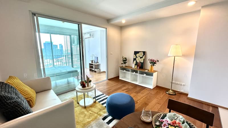 Abstracts Phahonyothin Park, Bangkok, 1076 Phahonyothin Road, Jom Phon, Chatuchak, Bangkok, 1 Bedroom, 38 sqm, Condo For Sale, by RESI International, 500376297 - DDproperty.com