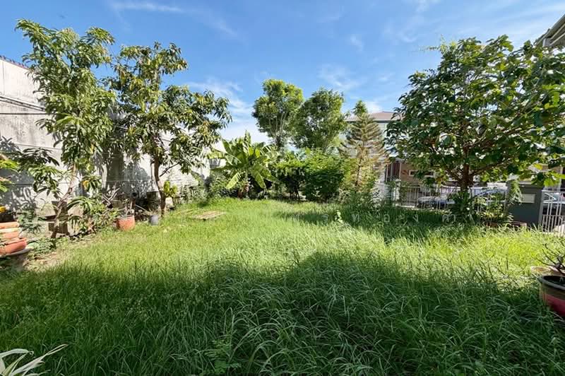 ขายบ้านเดี่ยว 2 ชั้น หมู่บ้านมัณฑนา อ่อนนุช–วงแหวน 3 หลังริม ใกล้เมกาบางนาและสนามบินสุวรรณภูมิ, Bangkok, คู่ขนานกาญจนาภิเษก, Dok Mai, Prawet, Bangkok, 3 Bedrooms, 190 sqm, Single Detached House For Sale, by สง่าชัย ไทรทองคำ, 500376311 - DDproperty.com