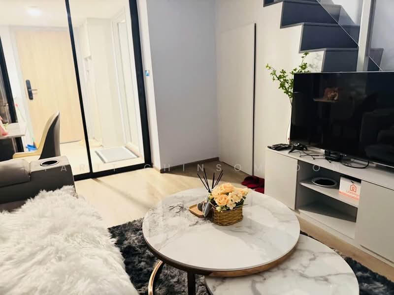 SOHO Bangkok Ratchada, Bangkok, 74 Pracha Rat Bamphen Rd, Huai Khwang, Bangkok, 1 Bedroom, 37 sqm, Condo For Rent, by Tarit Chinsomboon, 500376316 - DDproperty.com