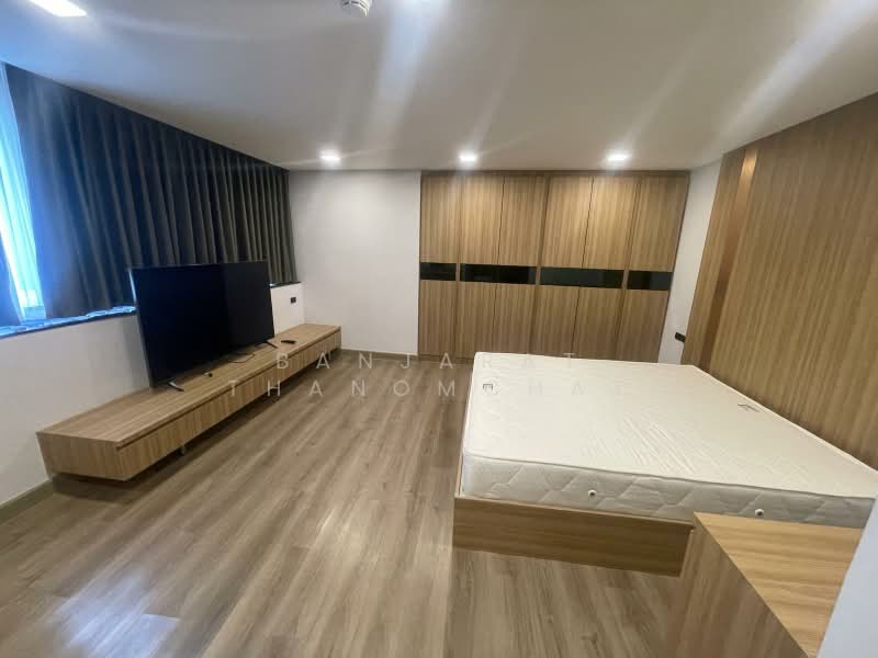 President Park Sukhumvit 24, Bangkok, 99 Sukhumvit 24 Alley, Khlongtoei Nua, Watthana, Bangkok, 3 Bedrooms, 223 sqm, Condo For Rent, by Banjarat Thanomchat, 500376328 - DDproperty.com