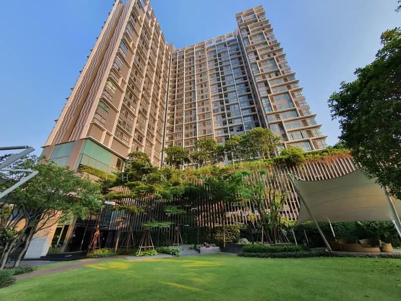 IDEO MOBI Sukhumvit 81, Bangkok, 2097 Sukhumvit Road, Bang Chak, Phra Khanong, Bangkok, 1 Bedroom, 30 sqm, Condo For Rent, by Banjarat Thanomchat, 500376334 - DDproperty.com