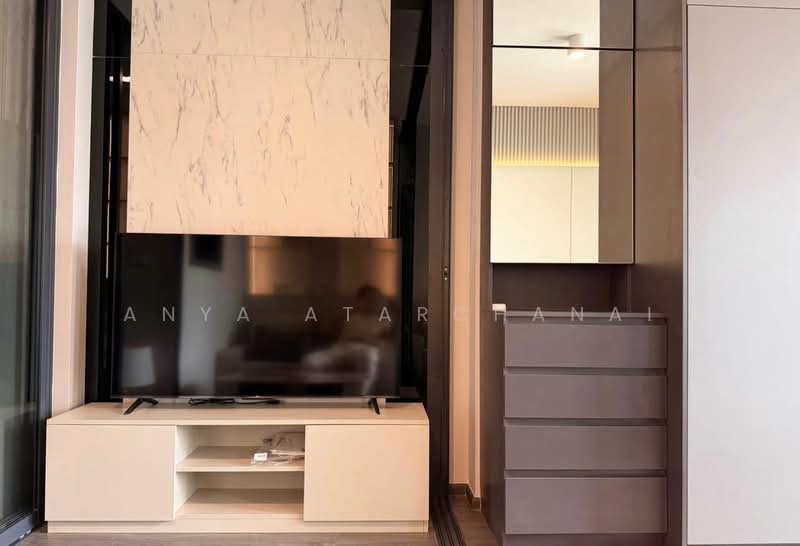 IDEO Sukhumvit Rama 4, Bangkok, Soi Sukhumvit 44, Sukhumvit Road, Phra Kanong, Khlong Toei, Bangkok, 1 Bedroom, 30 sqm, Condo For Rent, by Anya Atarchanai, 500376353 - DDproperty.com