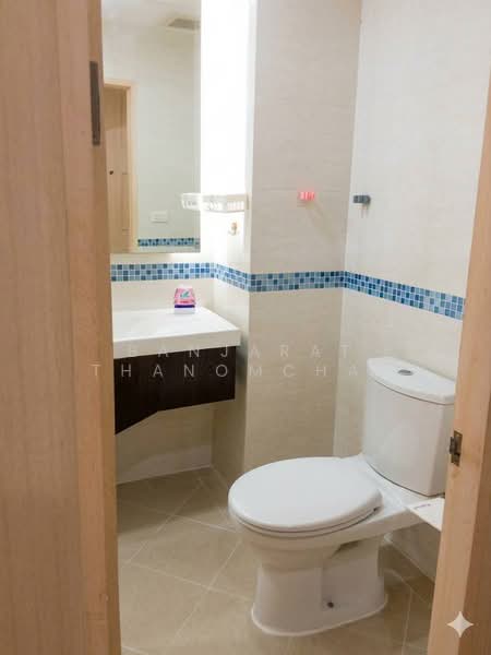 Life @ Phahon-Ari, Bangkok, 1415 Phaholyothin Road, Samsen Nai, Phaya Thai, Bangkok, 1 Bedroom, 30 sqm, Condo For Rent, by Banjarat Thanomchat, 500376362 - DDproperty.com