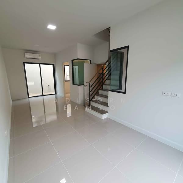 Siri Place Phaholyothin 52, Bangkok, Phahonyothin 52 Yeak 45, Khlong Tanon, Sai Mai, Bangkok, 3 Bedrooms, 93 sqm, Townhouse For Sale, by Adisorn Eamso, 500376387 - DDproperty.com
