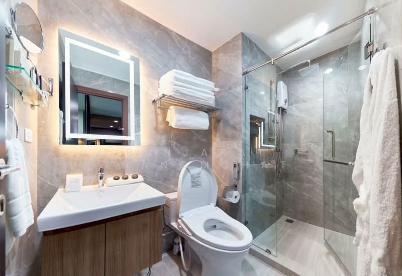 The Base Park East Sukhumvit 77, Bangkok, 99 Soi Pridi Banomyong 2, Phra Kanong Nua, Watthana, Bangkok, 1 Bedroom, 31 sqm, Condo For Rent, by Banjarat Thanomchat, 500376410 - DDproperty.com
