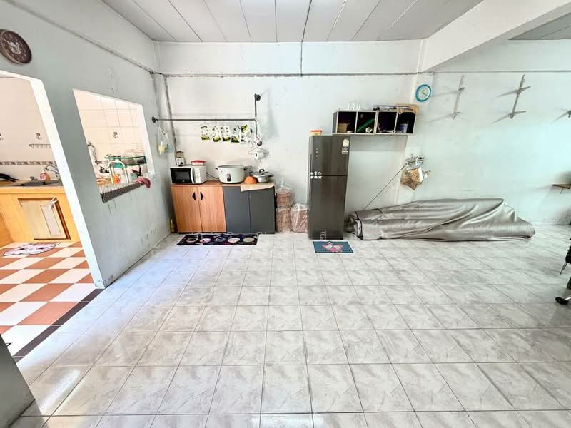 ขาย ทาวน์เฮ้าส์ หมู่บ้าน หรรษา เพชรเกษม 81/6, Bangkok, Nong Kang Plu, Nong Khaem, Bangkok, 3 Bedrooms, 90 sqm, Townhouse For Sale, by กรณวัสส์ กัณฑวัสส์วงส์, 500376430 - DDproperty.com