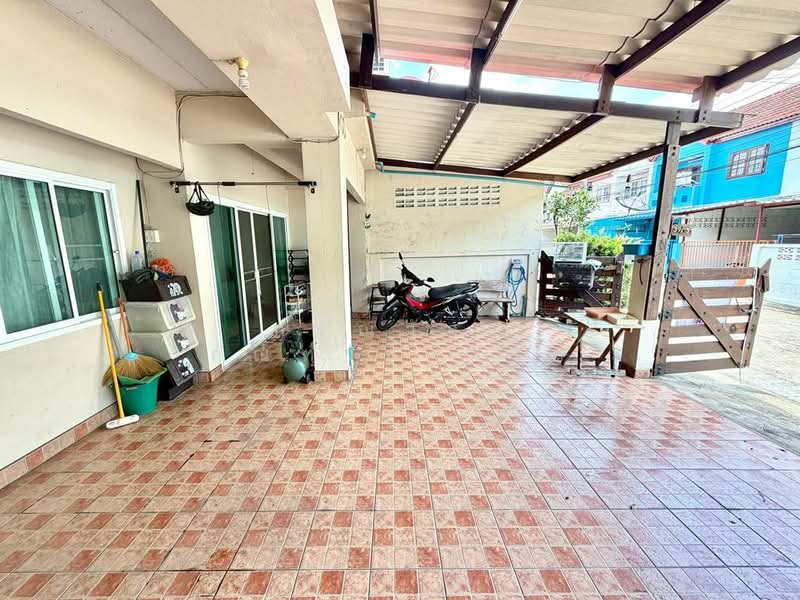 ขาย ทาวน์เฮ้าส์ หมู่บ้าน หรรษา เพชรเกษม 81/6, Bangkok, Nong Kang Plu, Nong Khaem, Bangkok, 3 Bedrooms, 90 sqm, Townhouse For Sale, by กรณวัสส์ กัณฑวัสส์วงส์, 500376430 - DDproperty.com