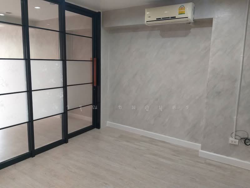 ทาวน์อินทาวน์, Bangkok, Phlapphla, Wang Thonglang, Bangkok, , 45 sqm, Office Space For Rent, by การุณ ชมภูบุตร, 500376433 - DDproperty.com