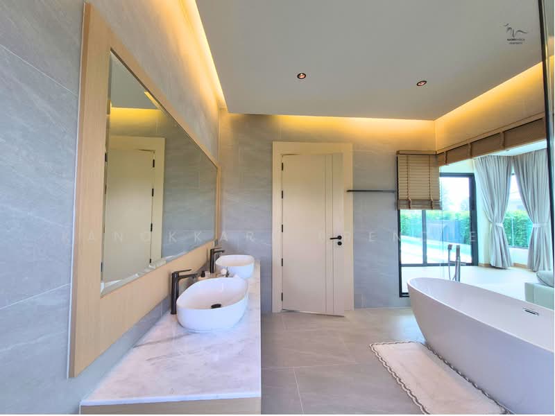 Pool Villa สร้างใหม่ ณ วังก์พง ปราณบุรี, ประจวบคีรีขันธ์, วังก์พง, ปราณบุรี, ประจวบคีรีขันธ์, 388 ตร.ม., วิลล่า ขาย, โดย Kanokkarn Brendle, 500376466 - DDproperty.com