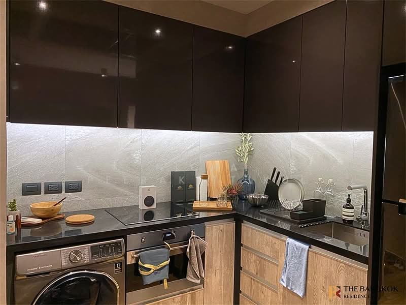 The Lofts Asoke, Bangkok, Sukhumvit 21 Road, Khlongtoei Nua, Watthana, Bangkok, 2 Bedrooms, 85 sqm, Condo For Rent, by Nicha Peerakittikul, 500376508 - DDproperty.com