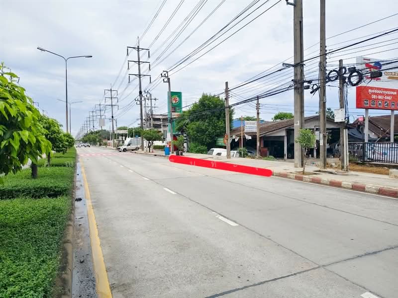 ที่ดินเปล่า 1 ไร่ 15 ตร.ว. ถนนฉลองกรุง ใกล้ปั้ม PT ใกล้ซอยฉลองกรุง54, Bangkok, ถนนฉลองกรุง, Lam Pla Tiew, Lat Krabang, Bangkok, , 1,660 sqm, Land For Sale, by คุณ ปั่น อินทะอุ่นวงศ์ (ปั่น), 500376551 - DDproperty.com