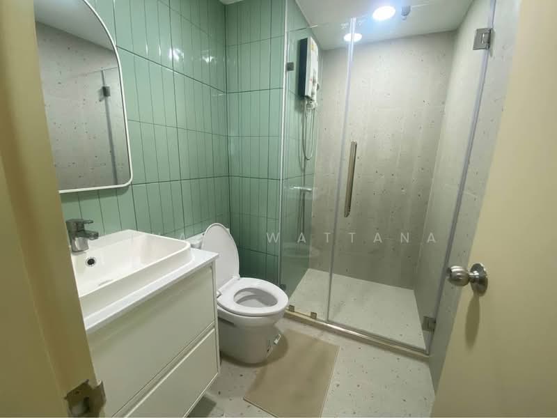 IDEO Sathorn Tha Phra, Bangkok, 221 Ratchaphruek Road, Bukkalo, Thon Buri, Bangkok, 2 Bedrooms, 45 sqm, Condo For Rent, by Vinai Wattana, 500376574 - DDproperty.com