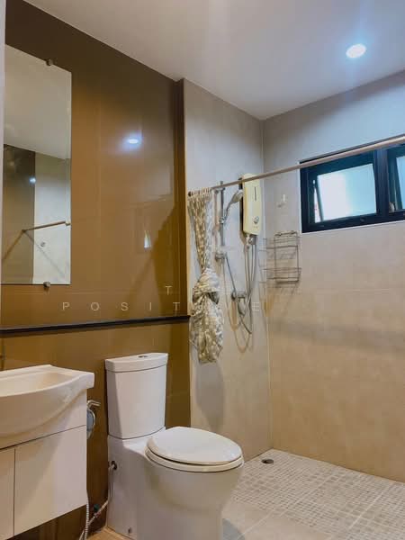 Luxury Home Office near Khuang Sing Intersection, Chiang Mai, Chang Phuak, Muang Chiang Mai, Chiang Mai, 5 Bedrooms, 300 sqm, Single Detached House For Rent, by The Positive ที่ดิน บ้าน คอนโด, 500376599 - DDproperty.com