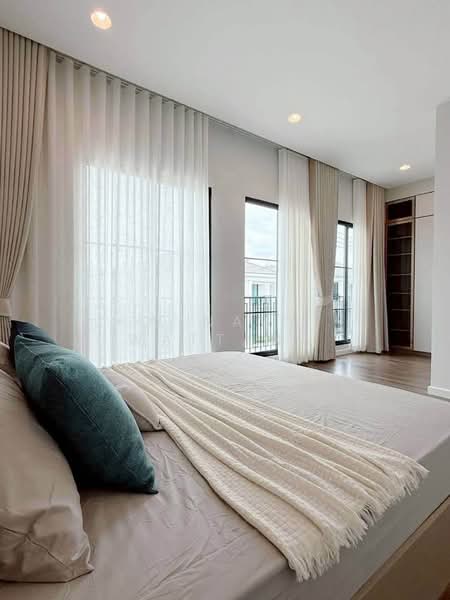 undefined, กรุงเทพ, คันนายาว, กรุงเทพ, 250 ตร.ม., บ้านเดี่ยว ให้เช่า, โดย Vinai  Wattana, 500376614 - DDproperty.com