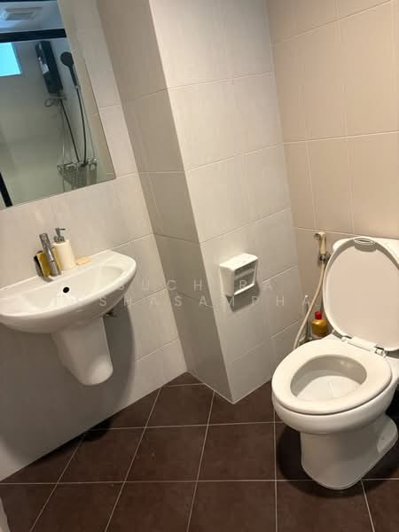 Condo One X Sukhumvit 26, Bangkok, Soi Sukhumvit 26, Sukhumvit Road, Khong Tan, Khlong Toei, Bangkok, 2 Bedrooms, 32 sqm, Condo For Rent, by Suchira Teshasamphan, 500376625 - DDproperty.com