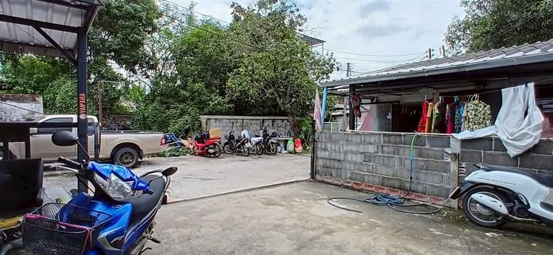 บ้านเดี่ยว 1 ชั้น 68 ตร.ว. ซอยโกสุมนิเวศ5 ถนนวิภาวดี-รังสิต, Bangkok, ถนนวิภาวดี-รังสิต, Thung Song Hong, Lak Si, Bangkok, 2 Bedrooms, 200 sqm, Single Detached House For Sale, by คุณ ดารุณีย์ ชูวงค์จิราภัทร์ (โรส), 500376646 - DDproperty.com