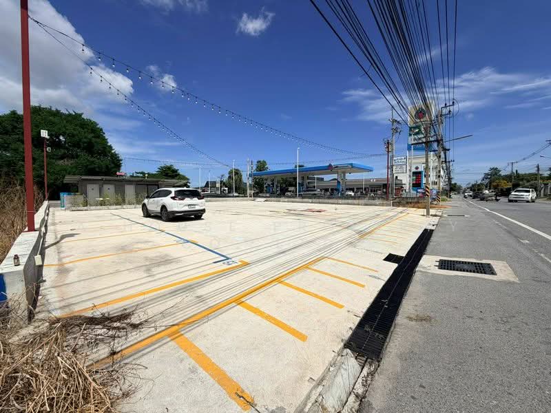 Beautiful land for sale, next to PTT gas station, 9 kilometers from Sriracha, Chon Buri (Pattaya), Surasak, Si Racha, Chon Buri (Pattaya), , 2,680 sqm, Land For Sale, by A House Property Co.,Ltd., 500376672 - DDproperty.com