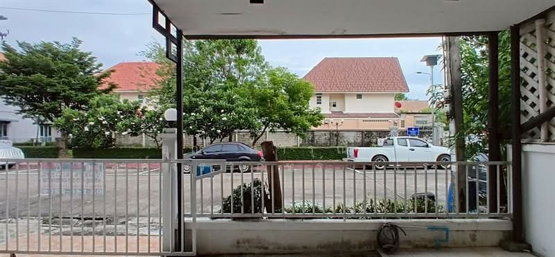 มัณฑกานต์ รังสิต ลำลูกกา คลอง 4, Pathum Thani, ถนนพระองค์เจ้าสายคลอง4, Lat Sawai, Lam Luk Ka, Pathum Thani, 3 Bedrooms, 130 sqm, Townhouse For Sale, by คุณ ดารุณีย์ ชูวงค์จิราภัทร์ (โรส), 500376692 - DDproperty.com