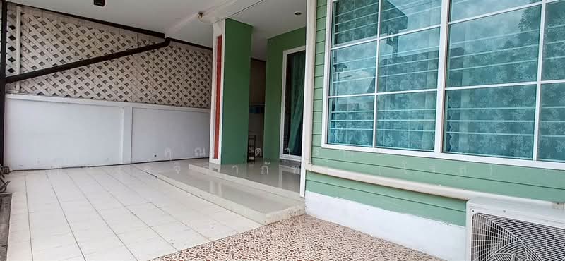 มัณฑกานต์ รังสิต ลำลูกกา คลอง 4, Pathum Thani, ถนนพระองค์เจ้าสายคลอง4, Lat Sawai, Lam Luk Ka, Pathum Thani, 3 Bedrooms, 130 sqm, Townhouse For Sale, by คุณ ดารุณีย์ ชูวงค์จิราภัทร์ (โรส), 500376692 - DDproperty.com