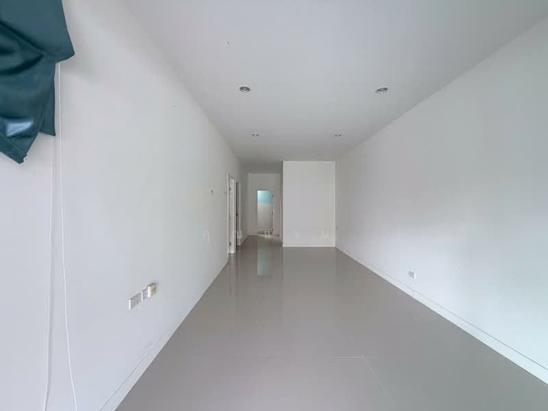 โอเชี่ยน อมตะ, Rayong, Mapyangphon, Pluak Daeng, Rayong, 2 Bedrooms, 96 sqm, Townhouse For Sale, by คุณแจม, 500376697 - DDproperty.com