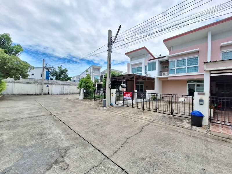 รสาแม็กซ์วิลล์ พหลโยธิน, Bangkok, Si Khan, Don Mueang, Bangkok, 3 Bedrooms, 100 sqm, Townhouse For Sale, by The Best Property หาญ, 500376758 - DDproperty.com