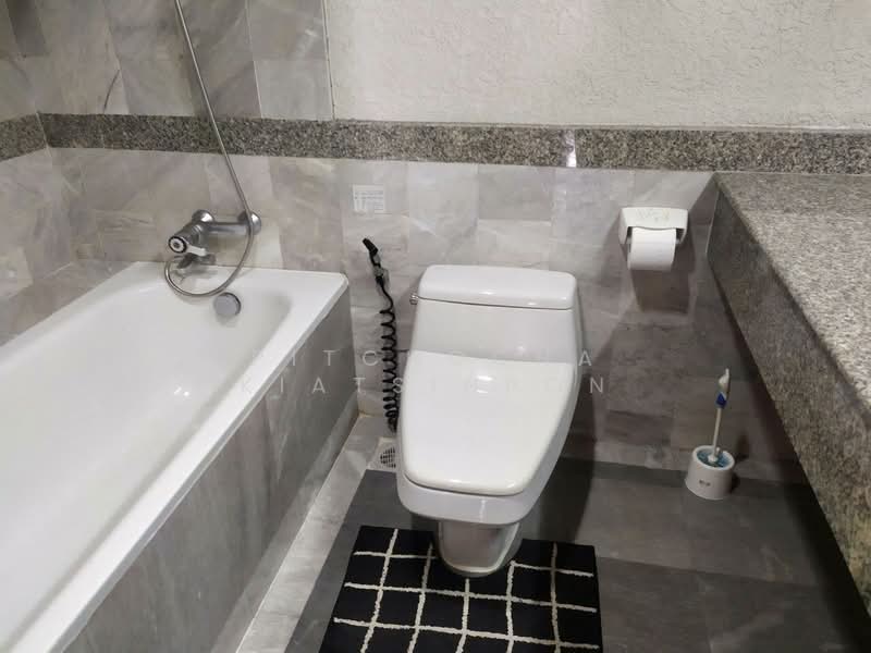 Las Colinas, Bangkok, Sukhumvit 21 Road, Khlongtoei Nua, Watthana, Bangkok, 2 Bedrooms, 100 sqm, Condo For Rent, by Pitchocha Kiatsinpon, 500376778 - DDproperty.com