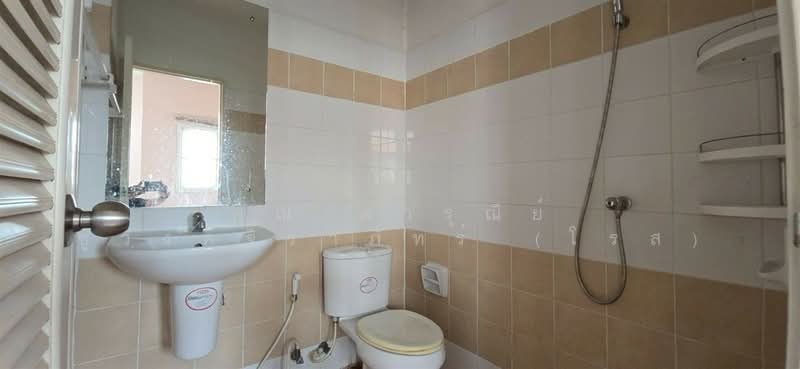 Pruksa Ville 1 Lamlukka Klong 2, Pathum Thani, Pruksa Ville 1 Village, Khu Khot, Lam Luk Ka, Pathum Thani, 3 Bedrooms, 110 sqm, Townhouse For Sale, by คุณ ดารุณีย์ ชูวงค์จิราภัทร์ (โรส), 500376823 - DDproperty.com
