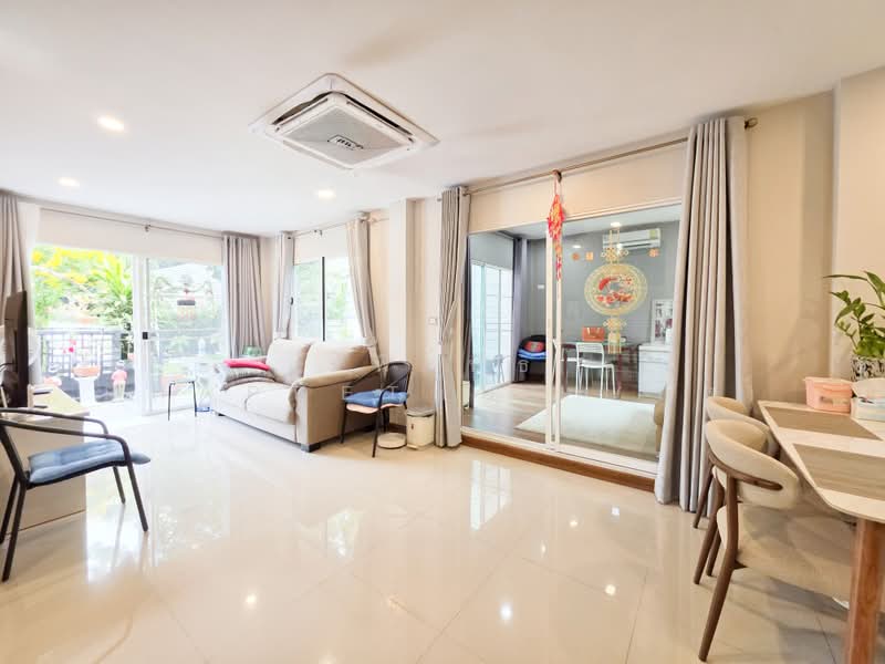 The Centro Watcharapol, Bangkok, Sukhaphiban 5 Road, O-Ngoen, Sai Mai, Bangkok, 4 Bedrooms, 185 sqm, Single Detached House For Rent, by รพีร์ทัธ Rhapeethut (ทัธ), 500376842 - DDproperty.com