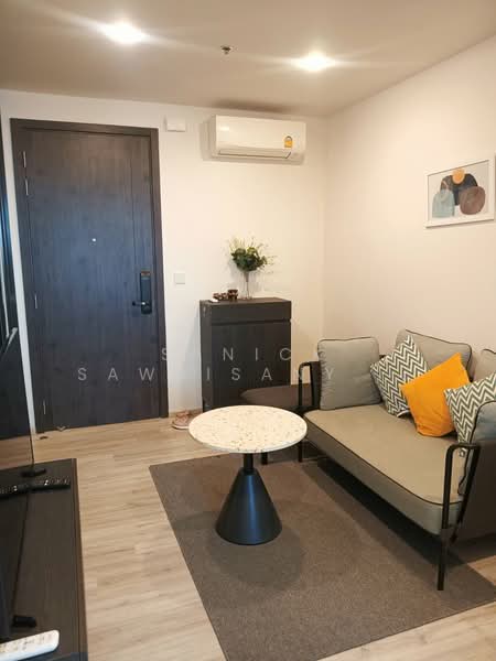 XT Huaikhwang, Bangkok, 244 Ratchadaphisek Road, Huai Khwang, Bangkok, 1 Bedroom, 35 sqm, Condo For Rent, by Sanick Sawaisanyakorn, 500376852 - DDproperty.com