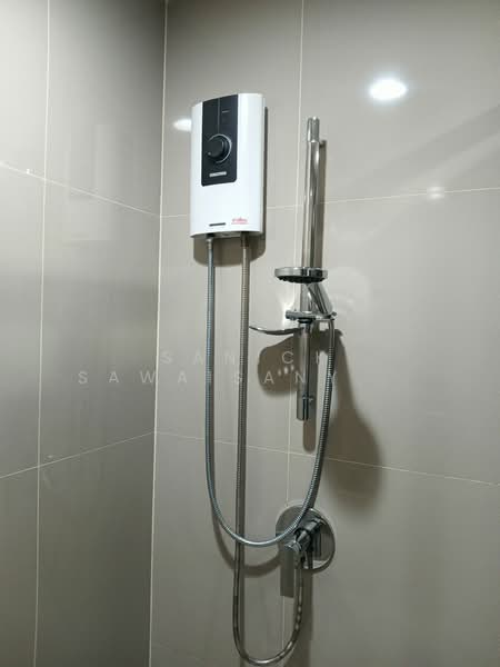 XT Huaikhwang, Bangkok, 244 Ratchadaphisek Road, Huai Khwang, Bangkok, 1 Bedroom, 35 sqm, Condo For Rent, by Sanick Sawaisanyakorn, 500376852 - DDproperty.com