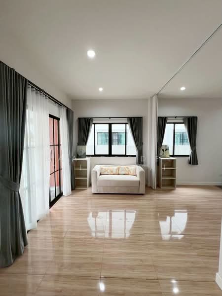 บ้านให้เช่า – ใกล้โรงเรียนสาธิตแห่งมหาวิทยาลัยรังสิตเชียงใหม่ ค่าเช่า 20,000 บาท / เดือน No.14H1051, Chiang Mai, Ban Waen, Hang Dong, Chiang Mai, 4 Bedrooms, 150 sqm, Single Detached House For Rent, by Baandeedee Chiangmai, 500376873 - DDproperty.com