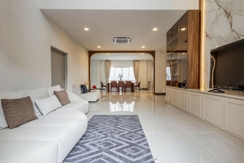 undefined, Bangkok, Sam Wa Tawan Tok, Khlong Sam Wa, Bangkok, 4 Bedrooms, 390 sqm, Single Detached House For Rent, by Pitchocha Kiatsinpon, 500376891 - DDproperty.com