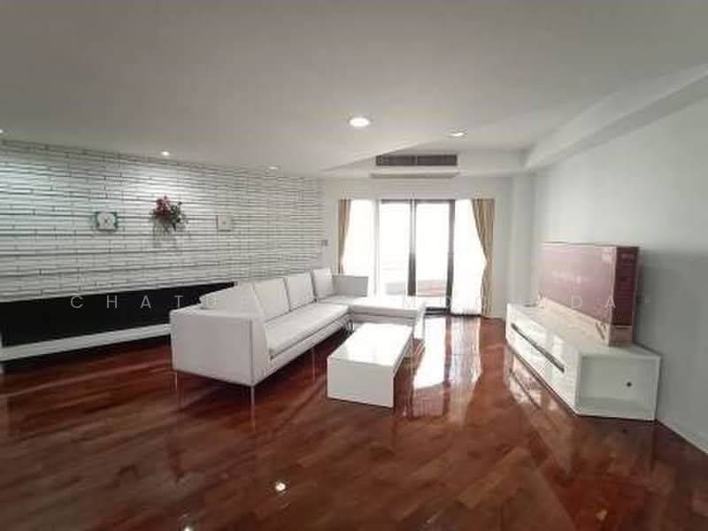 Cosmo Villa, Bangkok, 33 ซอยสุขุมวิท 12 ถนนสุขุมวิท แขวง/เขตคลองเตย กทม., Khlong Toei, Bangkok, 3 Bedrooms, 250 sqm, Apartment For Rent, by Chatuphon Mochida, 500376961 - DDproperty.com