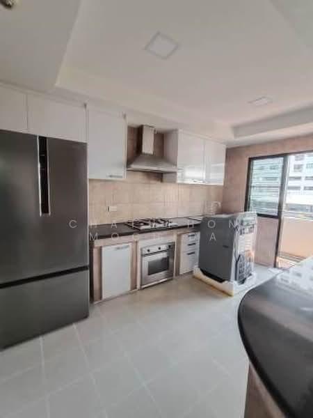 Cosmo Villa (คอสโม่ วิลล่า), กรุงเทพ, 33 ซอยสุขุมวิท 12 ถนนสุขุมวิท แขวง/เขตคลองเตย กทม., คลองเตย, กรุงเทพ, 250 ตร.ม., อพาร์ทเมนท์ ให้เช่า, โดย Chatuphon Mochida, 500376961 - DDproperty.com