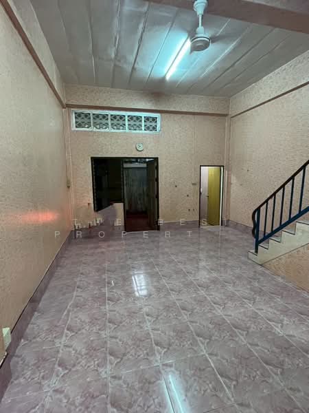 ทาวน์เฮ้าส์สุไหงโก-ลก นราธิวาส, Narathiwat, Su Ngai Kolok, Su Ngai Ko Lok, Narathiwat, 2 Bedrooms, 150 sqm, Townhouse For Sale, by The Best Property แอน, 500376962 - DDproperty.com