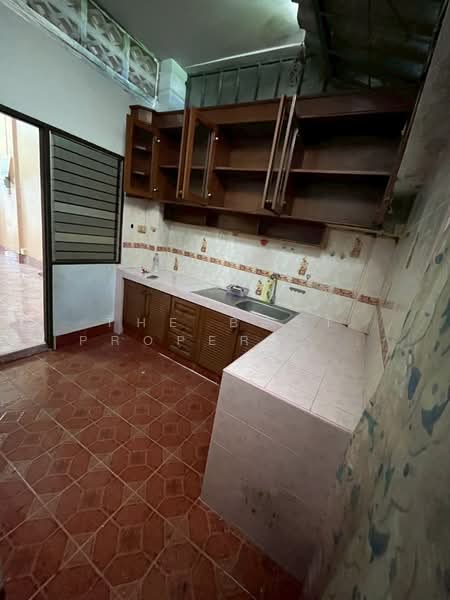 ทาวน์เฮ้าส์สุไหงโก-ลก นราธิวาส, Narathiwat, Su Ngai Kolok, Su Ngai Ko Lok, Narathiwat, 2 Bedrooms, 150 sqm, Townhouse For Sale, by The Best Property แอน, 500376962 - DDproperty.com