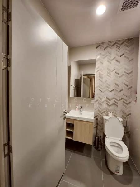Oka Haus Sukhumvit 36, Bangkok, 3399 Rama 4 Road, Khong Tan, Khlong Toei, Bangkok, 1 Bedroom, 28 sqm, Condo For Rent, by Pitchocha Kiatsinpon, 500376968 - DDproperty.com
