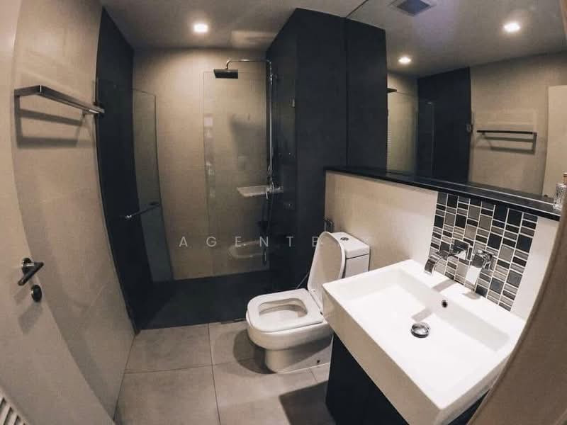 Urbano Absolute Sathon-Taksin, Bangkok, 345 Charoen Nakhon 14/2 Alley, Khlong Ton Sai, Khlong San, Bangkok, Studio, 30 sqm, Condo For Rent, by Agentbkk, 500376991 - DDproperty.com