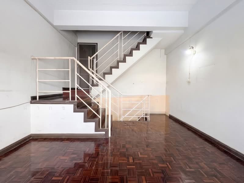 Sammakon Ramkhamhaeng, Bangkok, Ramkhamhaeng Road, Saphan Sung, Bangkok, 3 Bedrooms, 190 sqm, Townhouse For Sale, by ฝากขายบ้าน ฝากขายบ้านมือสอง ฝากขายอสัง Realty HuB, 500377035 - DDproperty.com