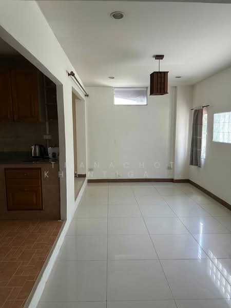 Lalin Greenville Rama 9-Onnuch-Suvannabhumi, Bangkok, Soi Lalin Greenville, Prawet, Bangkok, 3 Bedrooms, 180 sqm, Single Detached House For Rent, by Thanachot Khantigamongun, 500377102 - DDproperty.com