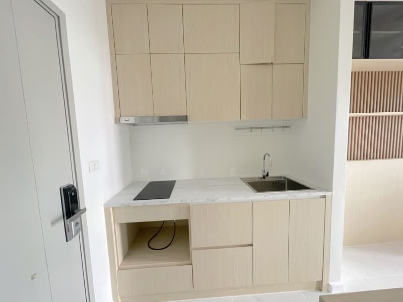 Chapter one Midtown Ladprao 24, Bangkok, 432 Ladprao Road, Jom Phon, Chatuchak, Bangkok, 1 Bedroom, 30 sqm, Condo For Sale, by Nami E., 500377131 - DDproperty.com