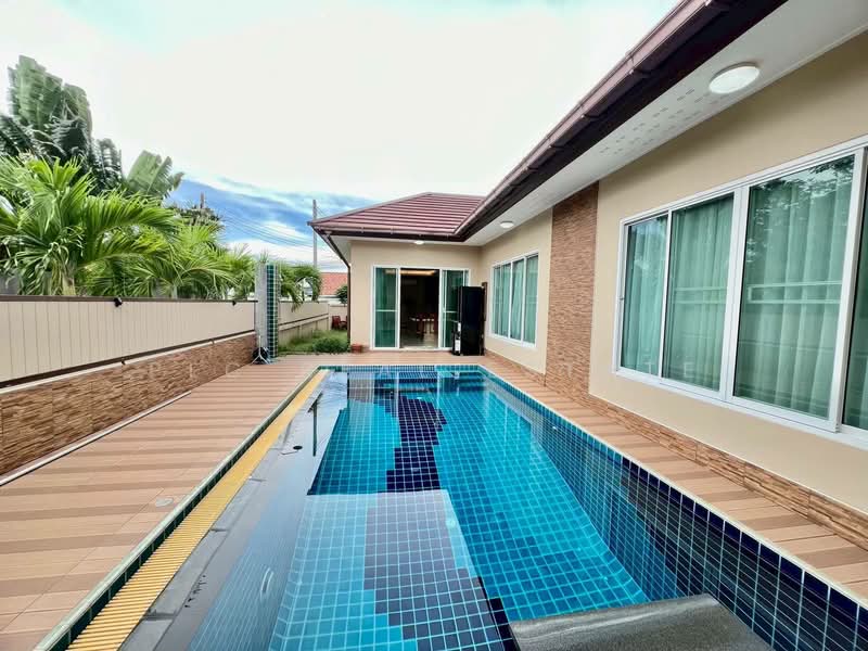 3-Bedroom Pool Villa in Huay Yai, Chon Buri (Pattaya), Na Kloe, Bang Lamung (Pattaya), Chon Buri (Pattaya), 3 Bedrooms, 320 sqm, Villa For Sale, by PLC Real Estate, 500377183 - DDproperty.com