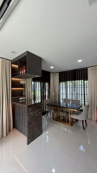 Golden Neo Bangkhae, Bangkok, 345 005/1 Soi Kanchanaphisek, Lak Song, Bang Khae, Bangkok, 4 Bedrooms, 140 sqm, Townhouse For Sale, by Savita Pothong, 500377289 - DDproperty.com