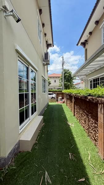 Golden Neo Bangkhae, Bangkok, 345 005/1 Soi Kanchanaphisek, Lak Song, Bang Khae, Bangkok, 4 Bedrooms, 140 sqm, Townhouse For Sale, by Savita Pothong, 500377289 - DDproperty.com