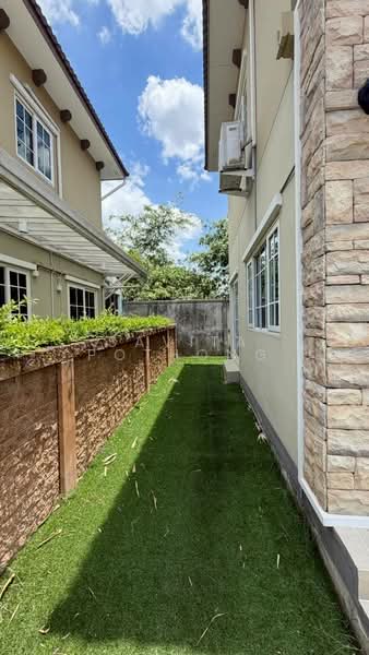 Golden Neo Bangkhae, Bangkok, 345 005/1 Soi Kanchanaphisek, Lak Song, Bang Khae, Bangkok, 4 Bedrooms, 140 sqm, Townhouse For Sale, by Savita Pothong, 500377289 - DDproperty.com